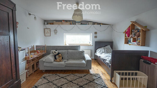 Duży dom na dużej działce w Leopoldowie