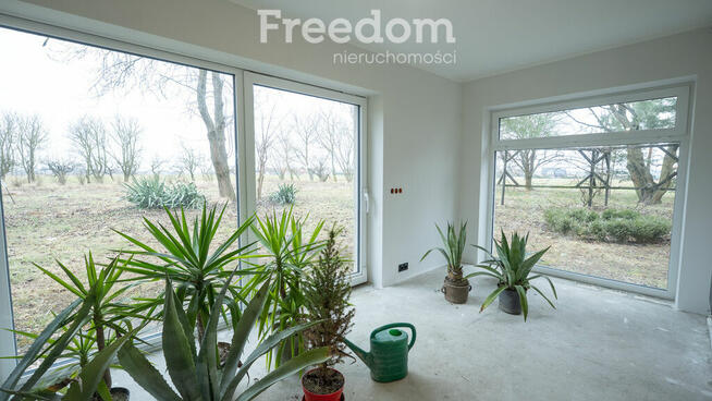 Duży dom na dużej działce w Leopoldowie