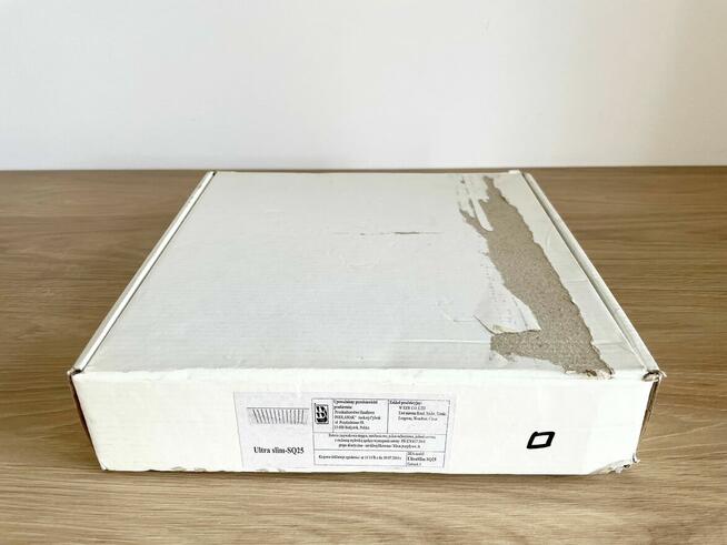 Deszczownica Rea Ultra Slim Square