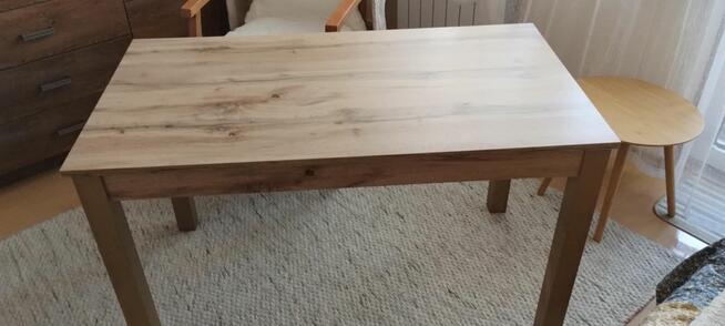 Stół drewniany dąb