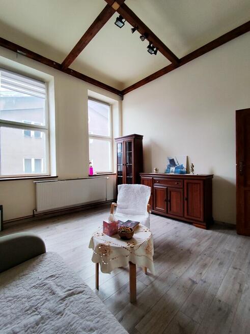 Zespół budynków mieszkalno-usługowych 2650m2 USTROŃ centrum