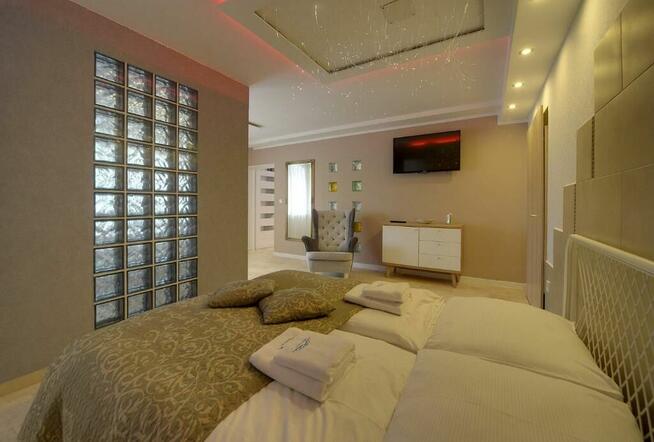 WYNAJMĘ APARTAMENTY