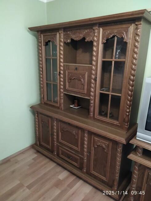 Sprzedam stylowa witrynę dębowa