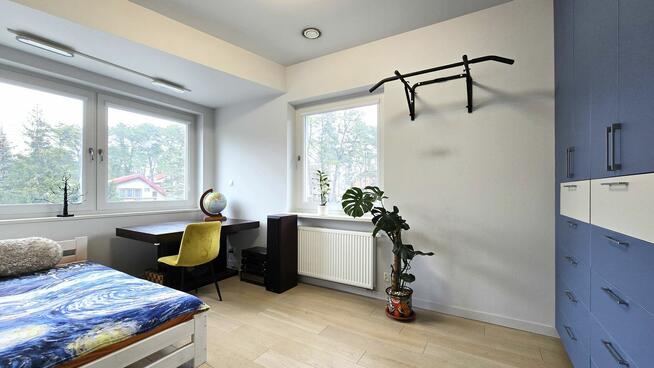 Nowoczesny, z klimatyzacją, rekuperacją, 2 garażami