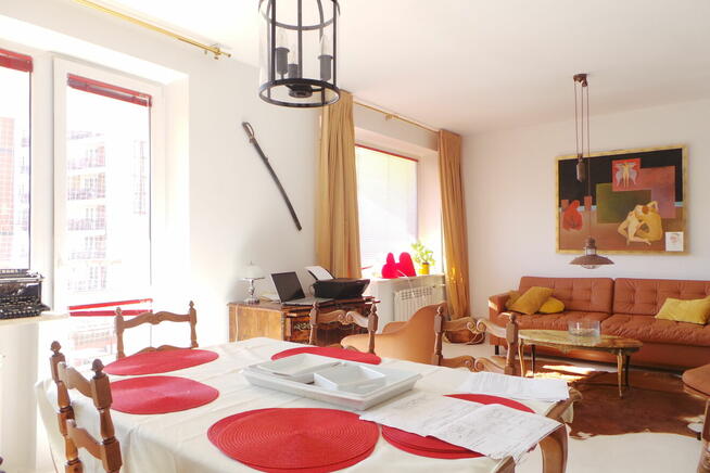 Ciche, wysokie 3-4 pokojowe z loggią w Śródmieściu