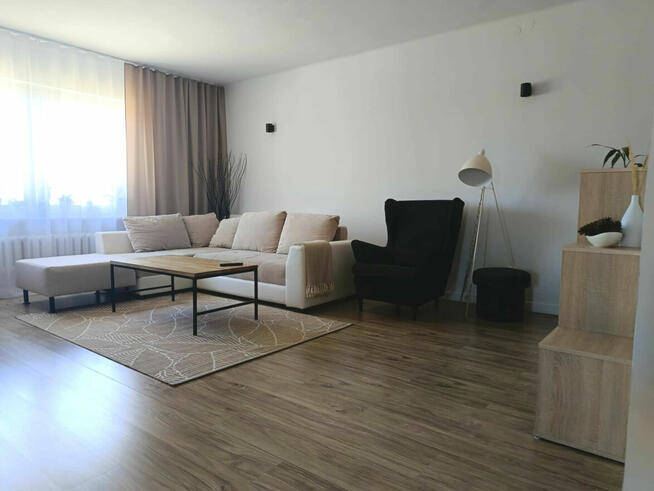 Dom + Hala Dwurodzinny lub pod działalność