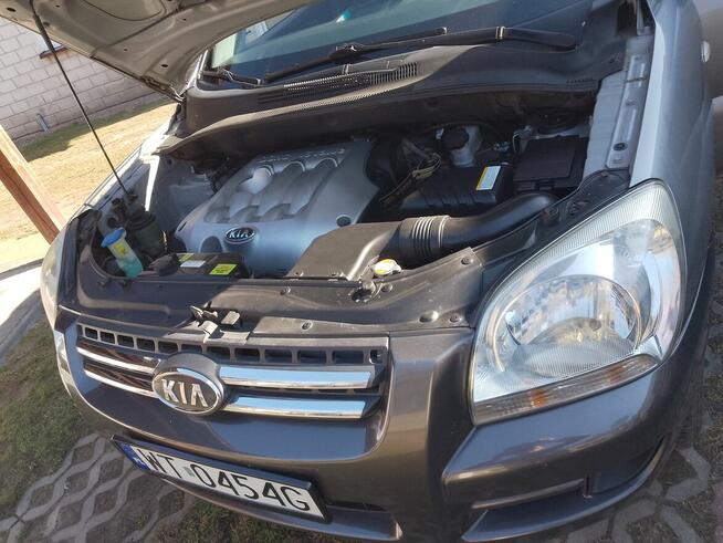 sprzedam KIA SPORTAGE 2.0l z gazem 2007r