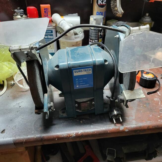 Szlifierka warsztaiowa stołowa