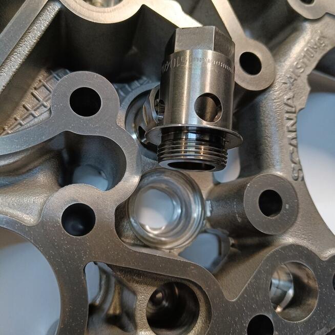 Obudowa retardera SCANIA Naprawa gwintu Gwarancja