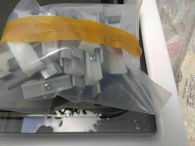 Kamper okno uchylne z roletą i moskitierą Seitz S4