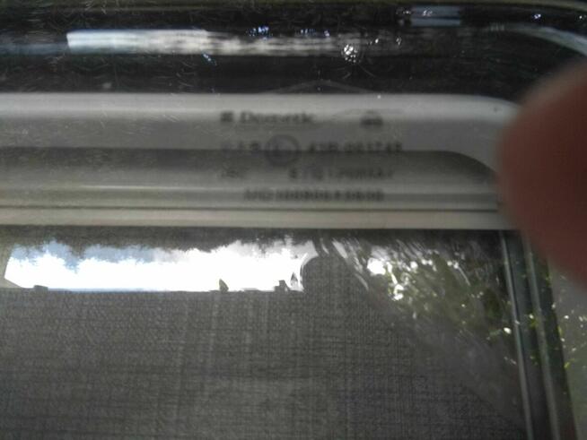 Kamper okno uchylne z roletą i moskitierą Seitz S4