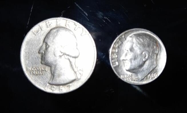 USA Quarter dollar 1967 , one dime 1980 USA Washington