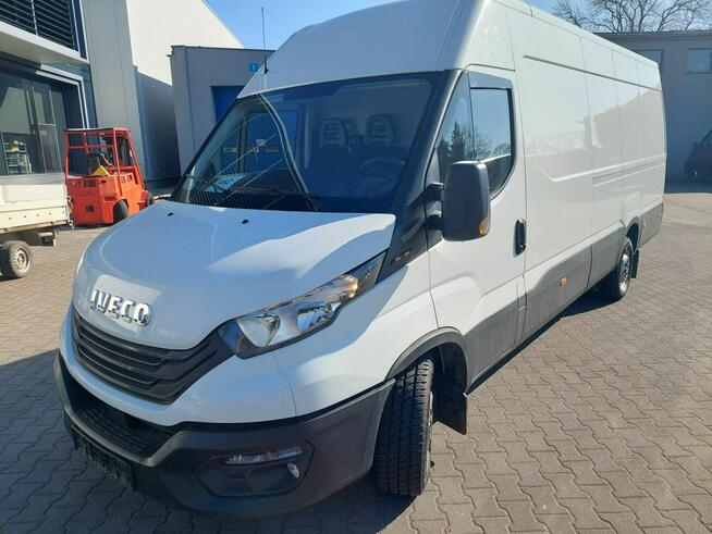 Iveco Daily 35S16V blaszak furgon 2021 rejestracja 2022 silnik 3.0