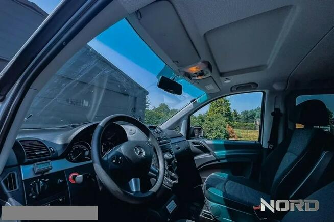 Mercedes Vito *Bezwypadkowy, Serwisowany, Zarejestrowany, 4x4, 8 osobowy, fv23%*
