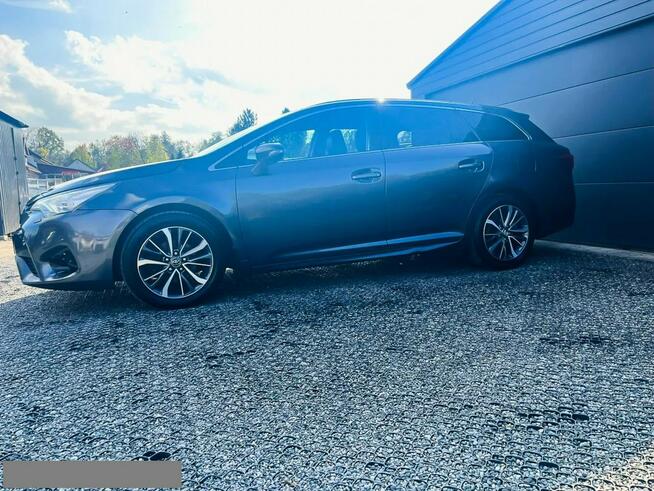 Toyota Avensis *Bezwypadkowy, Wersja PRESTIGE, Opłacony, Serwisowany, FV23%*