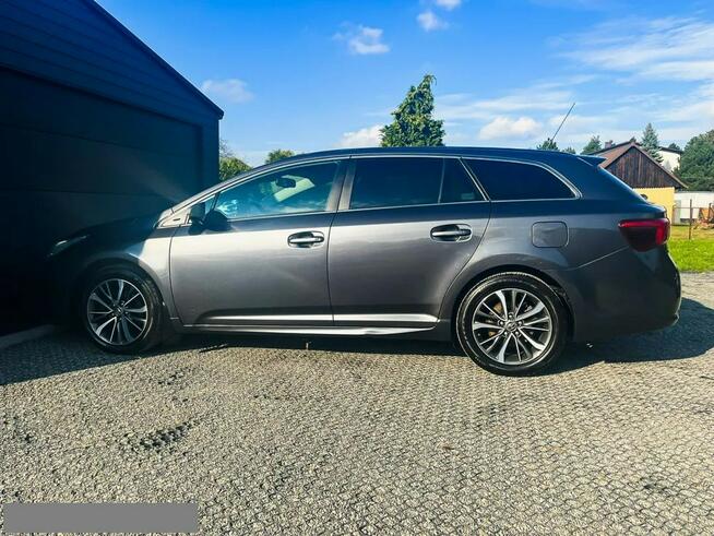 Toyota Avensis *Bezwypadkowy, Wersja PRESTIGE, Opłacony, Serwisowany, FV23%*