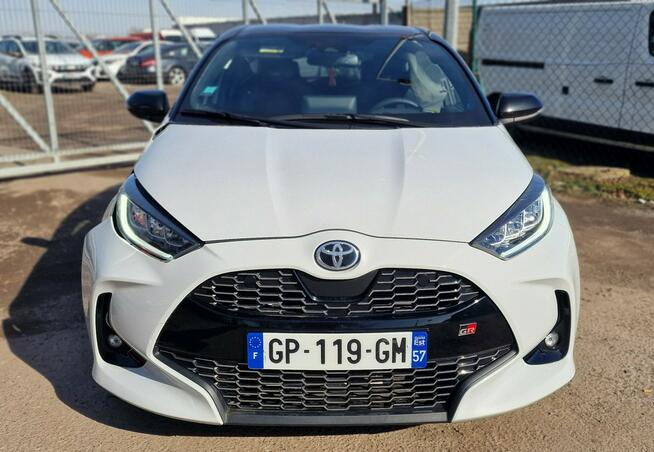 Toyota Yaris Hybrid GR