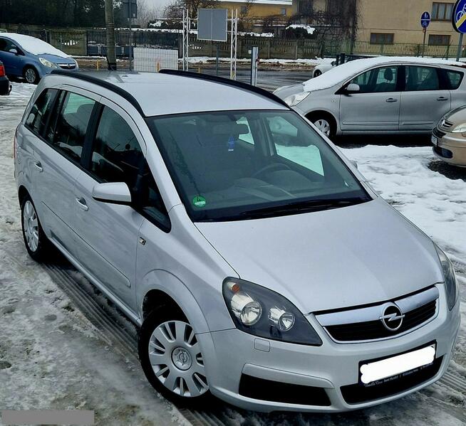 Opel Zafira Super Stan Brak Korozji 7 osób 140PS Gwarancja