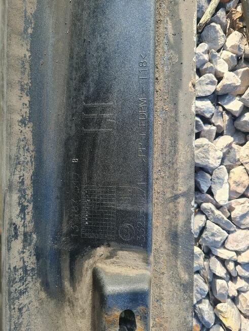 Osłony progowe Opel Vectra C 02-08 Sedan/Hatchback L+P