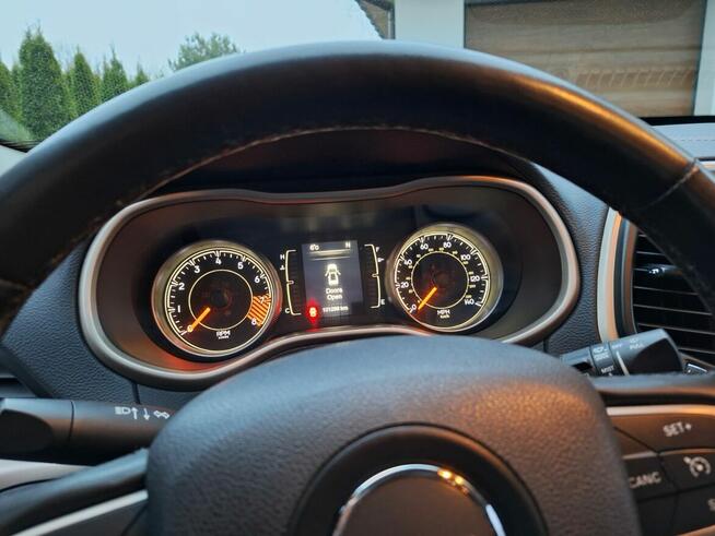 Jeep cherokee kl 2015