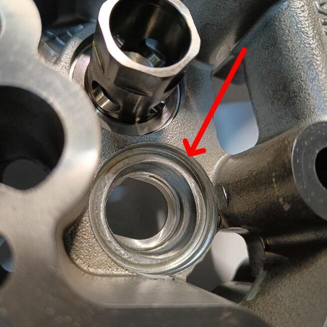 Obudowa retardera SCANIA Naprawa gwintu Gwarancja