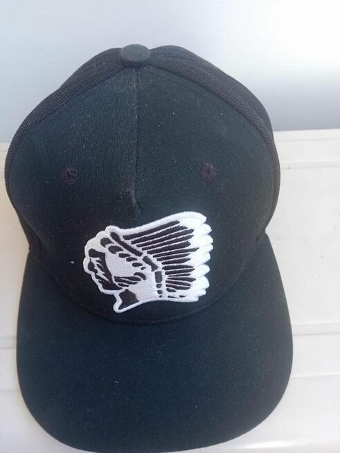 Czapka baseballówka Skoda. Czapka z daszkiem męska trucker.