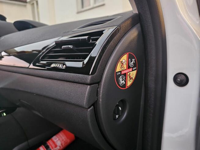 Renault Megane Renault Megane Coupe Bose 1.2 TCE 116KM | 201