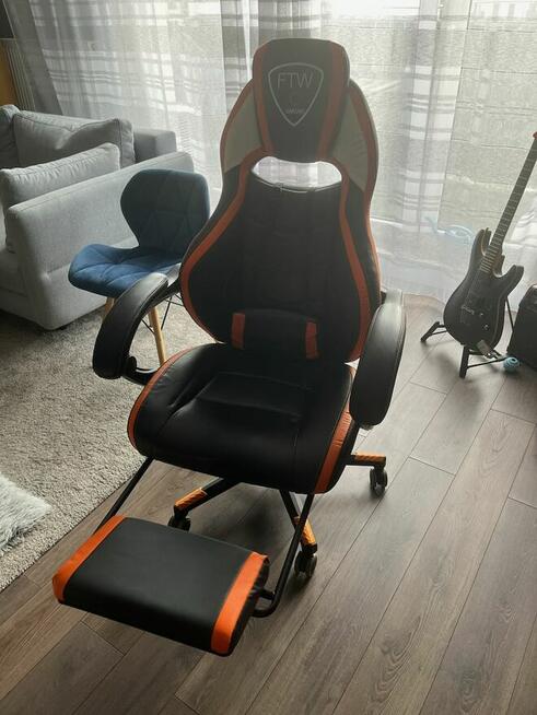 Fotel Gamingowy Gamborg (Jysk)