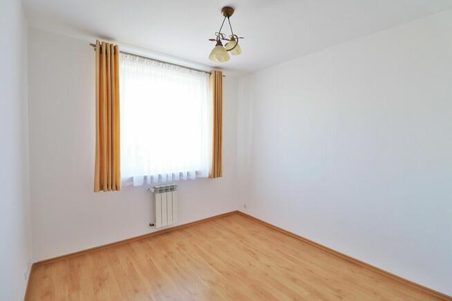 SPRZEDANE - Dwustronne mieszkanie w doskonałej lokalizacji