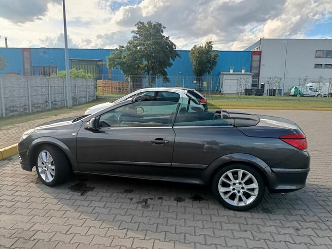 Opel Astra Kabriolet 1.9 Diesel 150 KM – 2010 r.