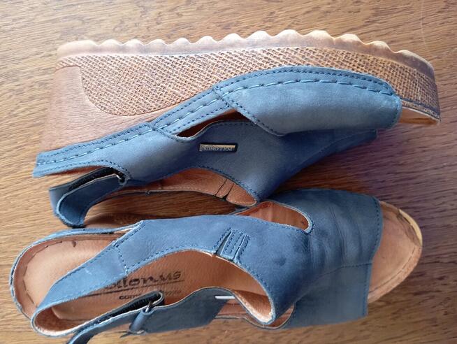 Buty skórzane sandały stan bdb rozmiar 38