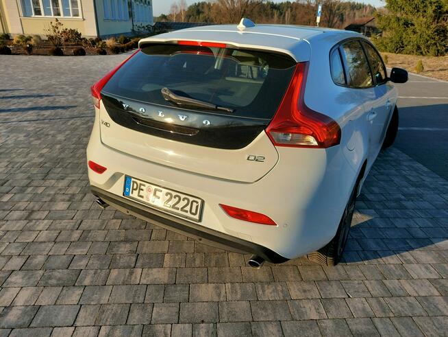 Volvo V40 2.0D2 navi FULL LED bezwypadkowy