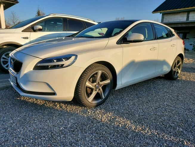 Volvo V40 2.0D2 navi FULL LED bezwypadkowy