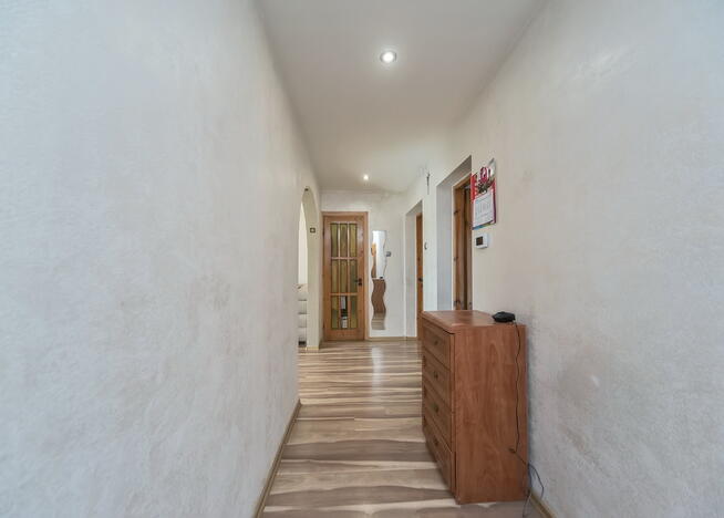 Dom w spokojnej okolicy – Okrajnik k. Żywca