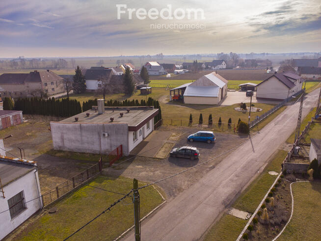 Budynek usługowo-mieszkalny, działka 13,5a