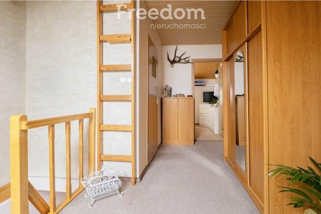 Dom szeregowy + lokal handlowo - usługowy