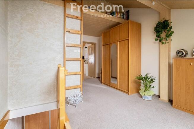 Dom szeregowy + lokal handlowo - usługowy