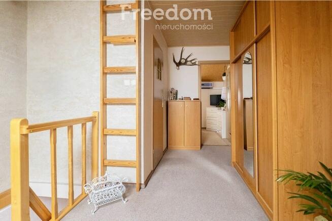 Dom szeregowy + lokal handlowo - usługowy