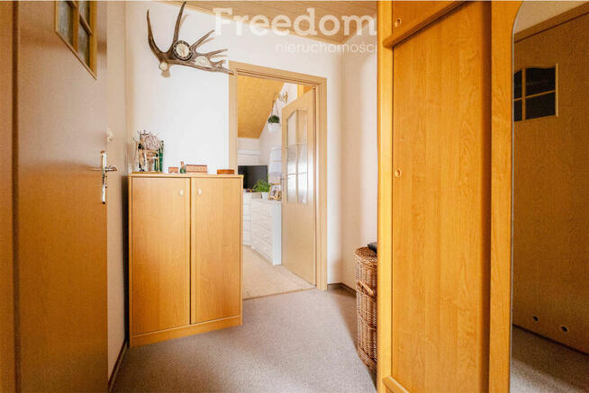 Dom szeregowy + lokal handlowo - usługowy