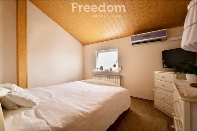 Dom szeregowy + lokal handlowo - usługowy