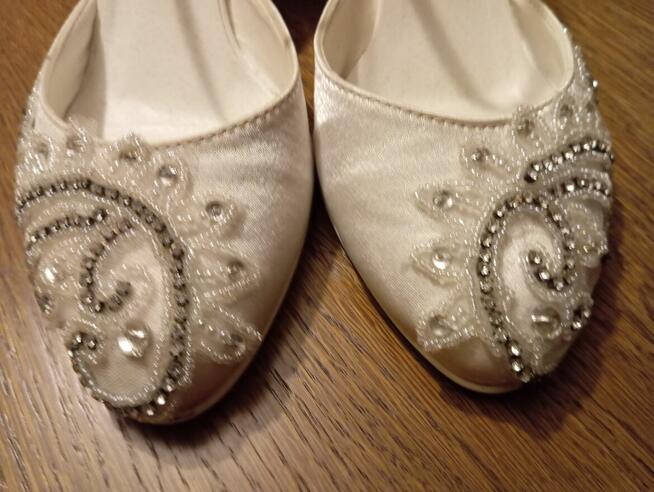 Buty skórzane, stan prawie idealny. Rozmiar 38