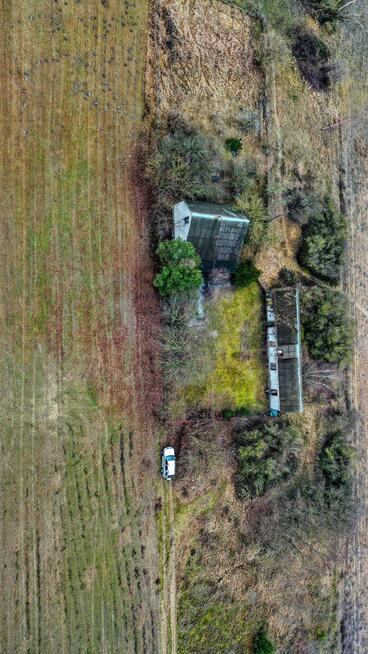 Siedlisko do sprzedania w sąsiedztwie rzeki Narew