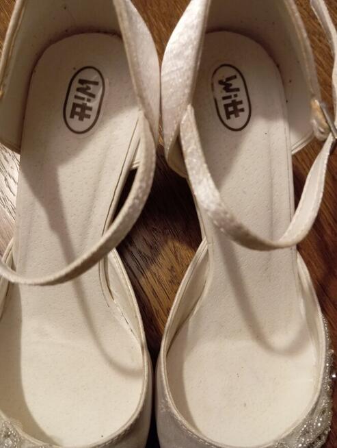 Buty skórzane, stan prawie idealny. Rozmiar 38