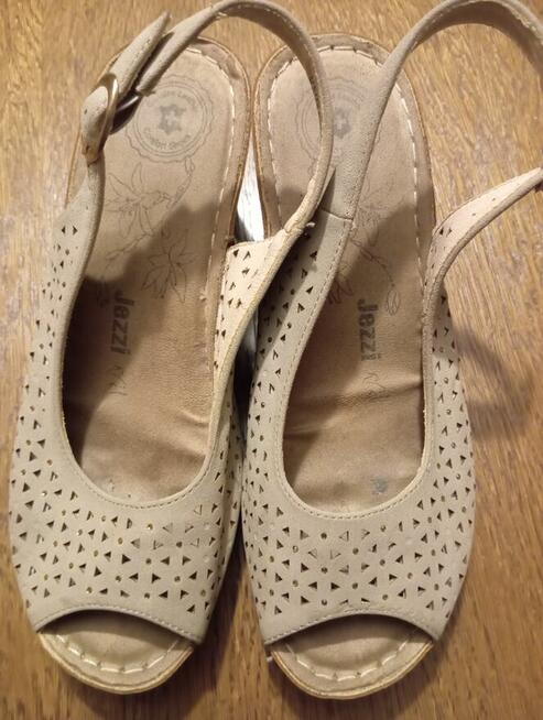 Buty skórzane stan prawie idealny, rozmiar 38