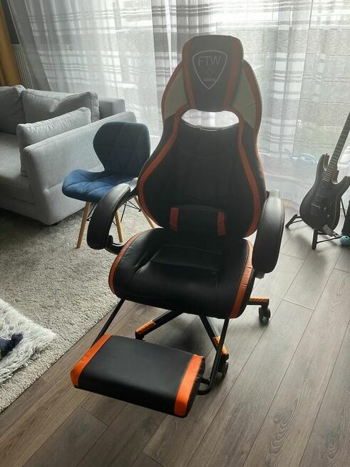 Fotel Gamingowy Gamborg (Jysk)