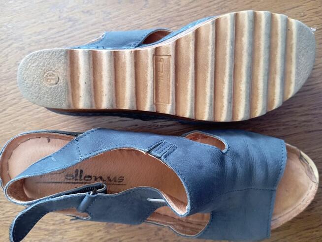 Buty skórzane sandały stan bdb rozmiar 38