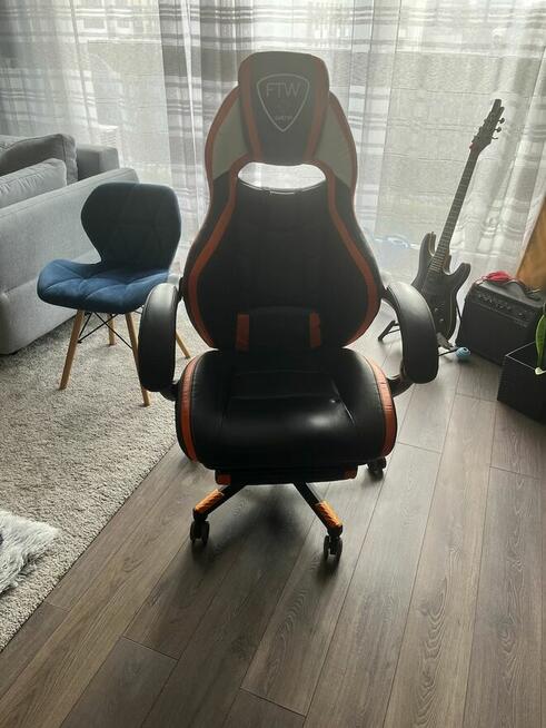 Fotel Gamingowy Gamborg (Jysk)