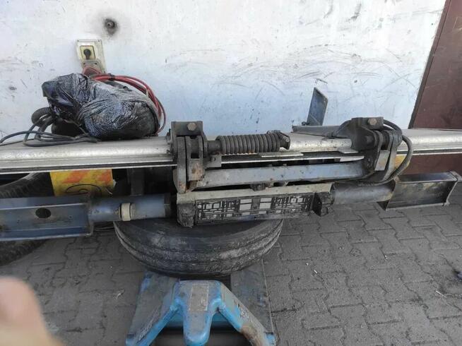 Winda załadowcza składana Anteo 500kg 12V Iveco Daily