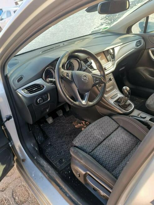 Opel Astra 1,0i 105KM Start/Stop Busines