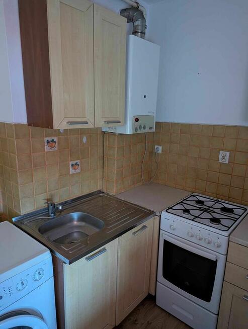 Duża kawalerka z osobna kuchnia 34 m kw Brzeg Dolny